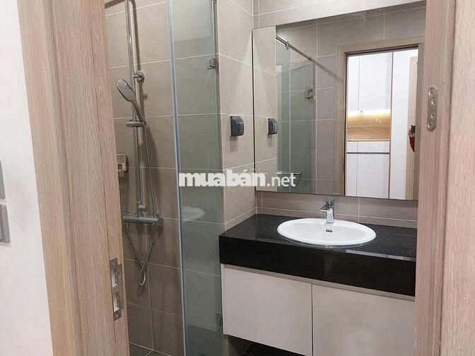 Cho Thuê Chung Cư Khai Sơn Ngọc Thụy Long Biên 100m 3 p ngủ giá 16 tri