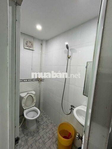 Cho thuê nhà nguyên căn Quang Trung 3PN, an ninh, gần chợ, trường học