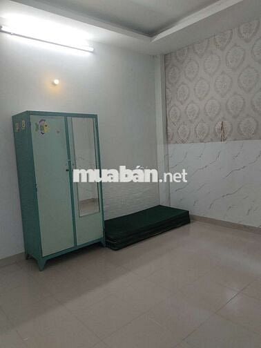 PHÒNG CHO THUÊ gần CVPM Quang Trung