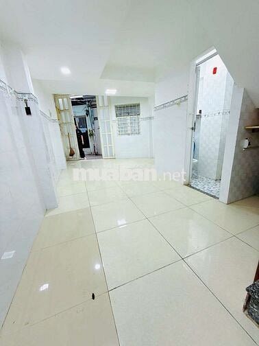 Bán nhà hẻm 125 thoáng mát yên tĩnh Nguyễn Thị Tần P2 Q8