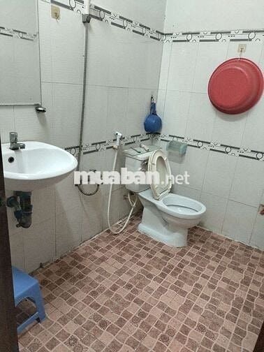 PHÒNG CHO THUÊ gần CVPM Quang Trung