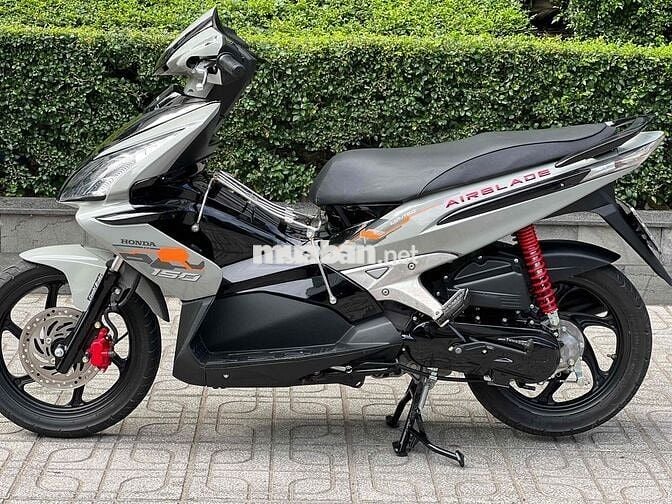 Honda AB Fi 2010 UP Thái BSTP Xe Đẹp Máy Zin Êm