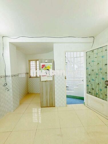 Bán nhà hẻm 125 thoáng mát yên tĩnh Nguyễn Thị Tần P2 Q8