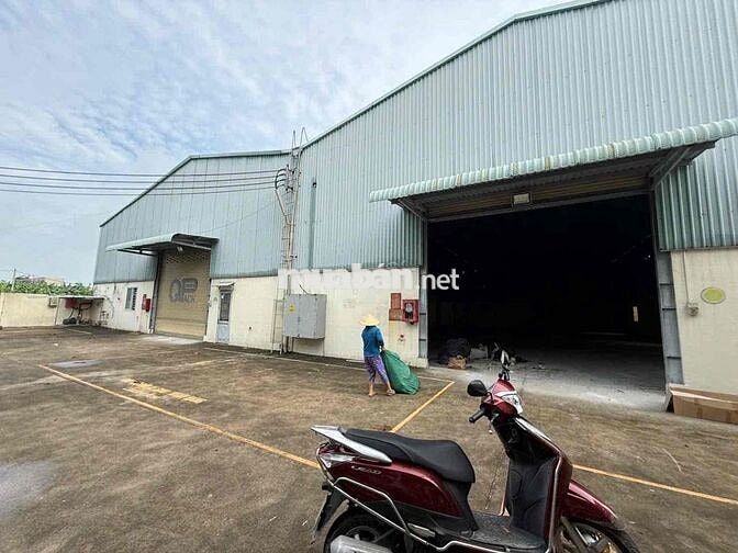 cho thuê 1700mv Q12 - Giá: 100tr/th