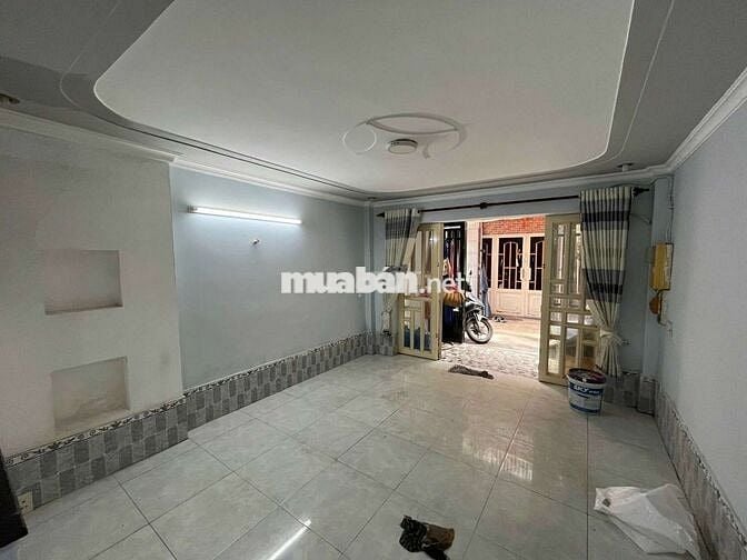 Cho thuê nhà nguyên căn Quang Trung 3PN, an ninh, gần chợ, trường học