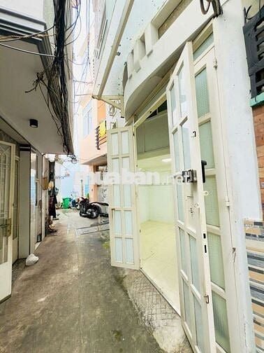 Bán nhà hẻm 125 thoáng mát yên tĩnh Nguyễn Thị Tần P2 Q8