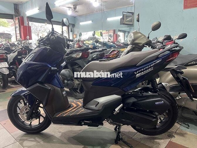 mới về vario (160)xanh dương mới như xe thùng ac