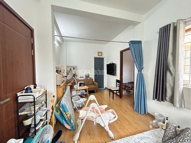  CC Bùi Minh Trực P6 Q8 45,3m2 SHR Căn góc 1PN lầu 1 . HHMG: 25tr