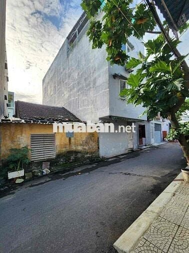 chính chủ bán đất 2 mặt kiệt ô tô 6m  trưng nữ vương  lô đất quá đẹp