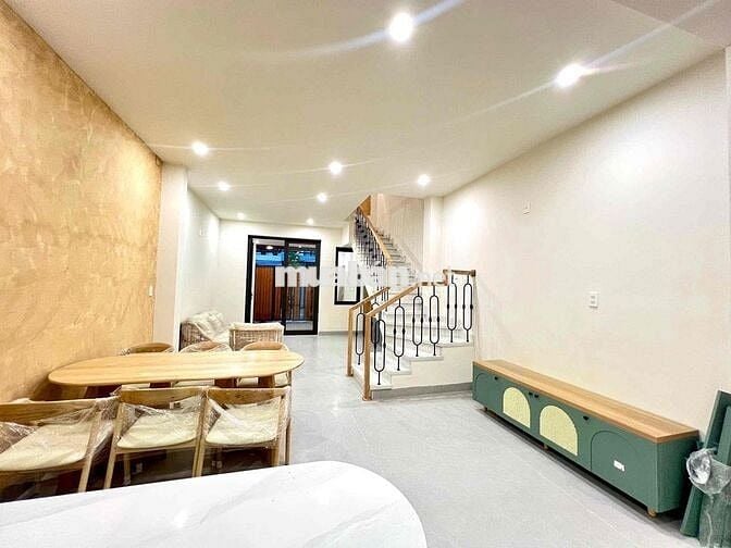 Bán Nhà 3 tầng Trần Hữu Trang sát Phan Đăng Lưu - TP Đà Nẵng