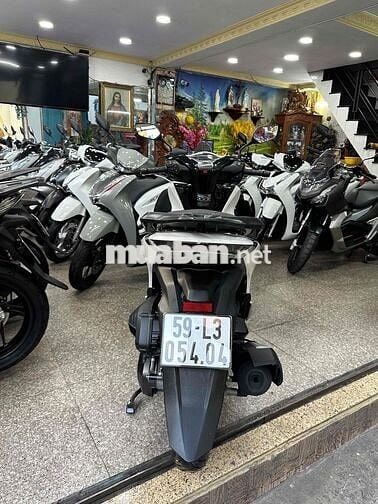 SH 150i ABS 2020 Trắng Đen BSTP Chính Chủ