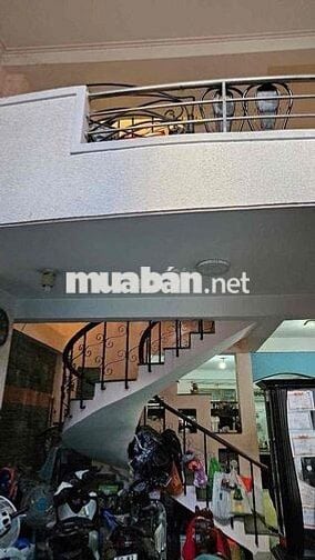 Nhà hẻm 536/ Âu Cơ P10 Tân Bình, 5x11m, 2 lầu ST, 4pn 3wc , giá 12tr