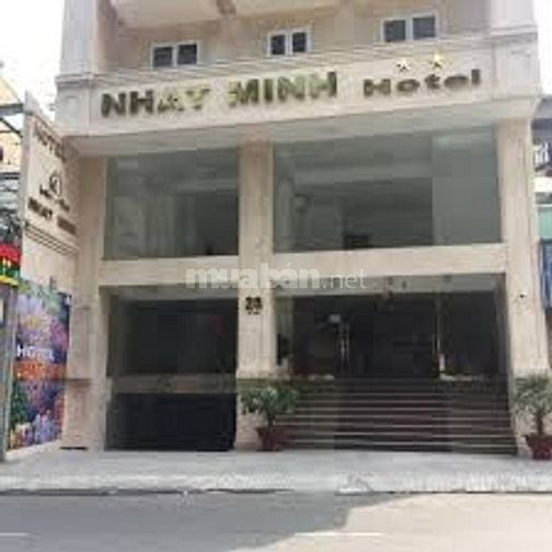 Tuyển gấp nhân viên khách sạn.Hợp đồng lao động, ưu tiên lâu dài 