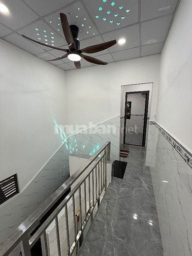 Bán bán nhà hẻm xe hơi, khu phường 10 gò vấp