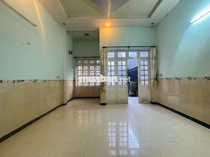 Nhà sổ riêg thổ cư đường xe tải ngay trường THCS Tân Phong