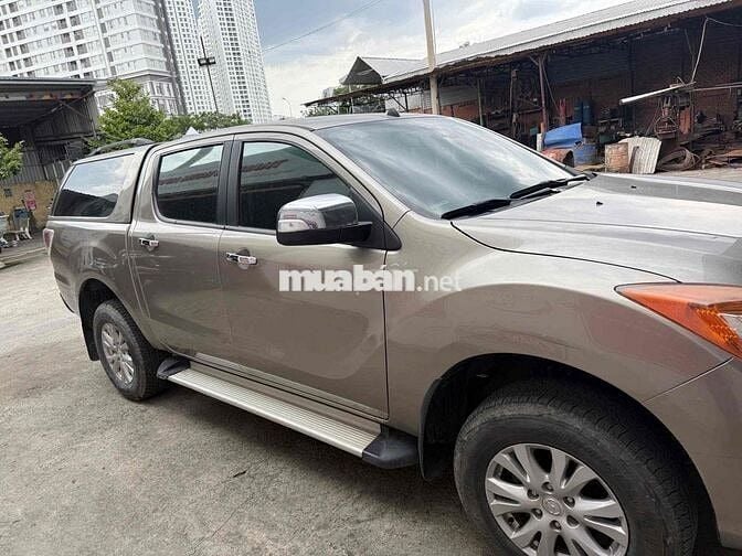 Mazda BT 50 2015 3.2L 4x4 AT - 140000 km