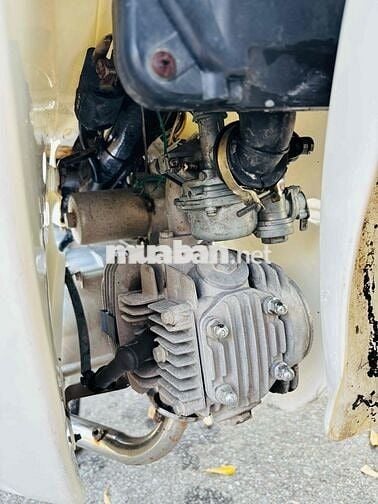 Cub 50cc học sinh trắng như mới, giấy đủ, ko bằng
