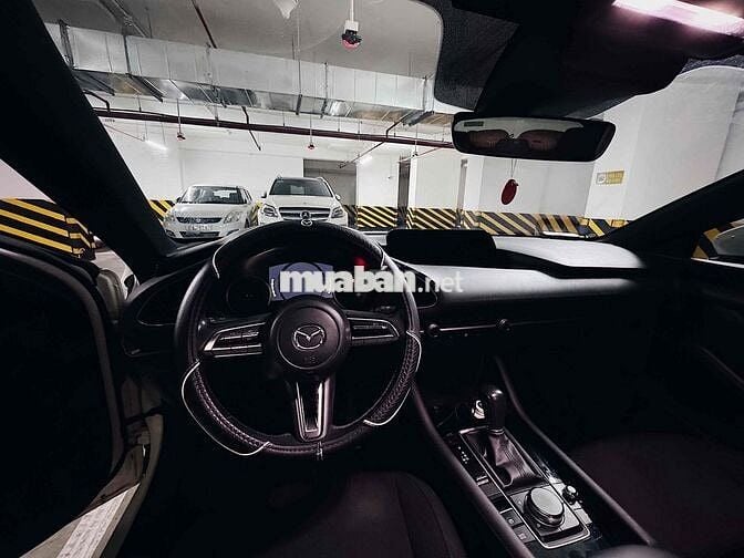 Mazda 3 2019 1.5L Sport Deluxe - 35000 km