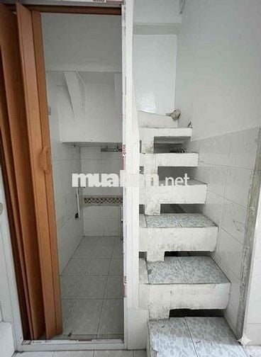 Nhà cho thuê chính chủ phố Bạch Mai