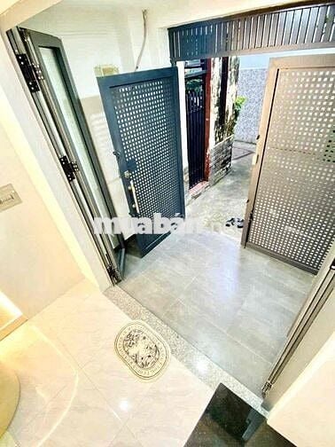 NHÀ ĐẸP GIÁ RẺ FULL NỘI THẤT XỊN 2PN2WC HẺM 6M LÊ ĐỨC THỌ GV