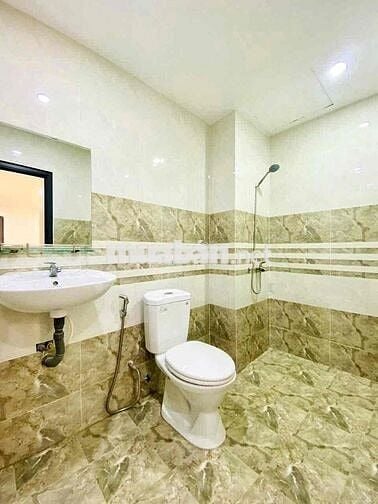 NHÀ ĐẸP GIÁ RẺ FULL NỘI THẤT XỊN 2PN2WC HẺM 6M LÊ ĐỨC THỌ GV