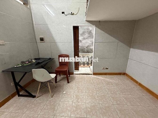 Nhà cho thuê chính chủ phố Bạch Mai