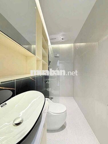 SIÊU VỊ TRÍ VỪA Ở, VỪA THUÊ- TRẦN PHÚ, Q5. GIÁ 5,85 TỶ. DÒNG TIỀN 18TR