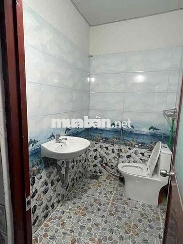 CHÍNH CHỦ CHO THUÊ NHÀ NGUYÊN CĂN 1 TRỆT 1 LẦU NGAY MẶT TIỀN ĐƯỜNG