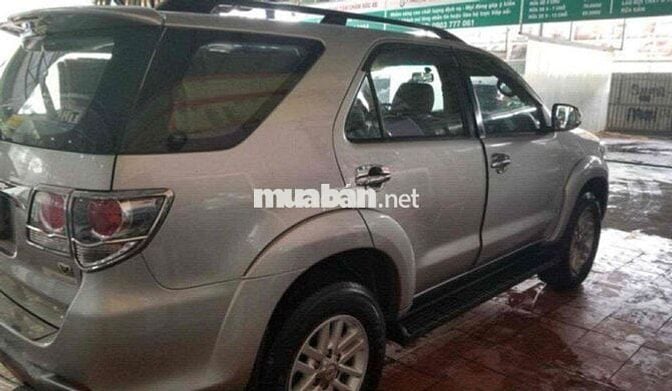 Nhà mình bán Toyota Fortuner 2014