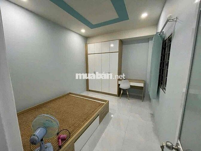 nhà nguyên căn ở Bình Thạnh ngay XVNT gần D5