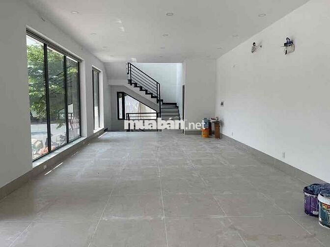 Cho thuê căn góc Trung tâm Thủ Dầu Một, Bình Dương - Diện tích : 7x20