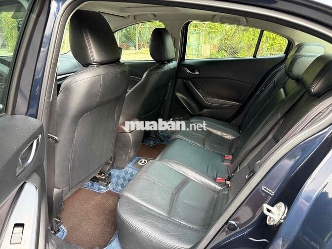 Mazda 3 2018 1.5 AT Sedan - 62000 km