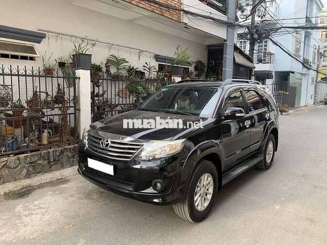 Toyota Fortuner 2013 2.7V 4x2 AT - 158000 km