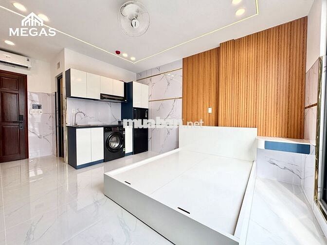 CĂN HỘ CAO CẤP -FULL NỘI THẤT- BAN CÔNG NGAY LÊ VĂN THỌ - CV LÀNG HOA