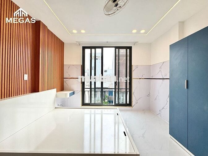 CĂN HỘ CAO CẤP -FULL NỘI THẤT- BAN CÔNG NGAY LÊ VĂN THỌ - CV LÀNG HOA