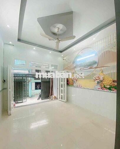 NHÀ MỚI Y NHƯ HÌNH. dt 4 x 13 ĐÚC LÂU NGAY ĐƯỜNG SỐ 14 LVQ