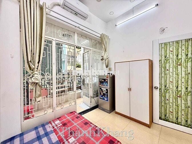 CHO THUÊ 2 PHÒNG NGỦ BAN CÔNG NGAY 3 THÁNG 2 QUẬN 10 GIÁ NGON NHA