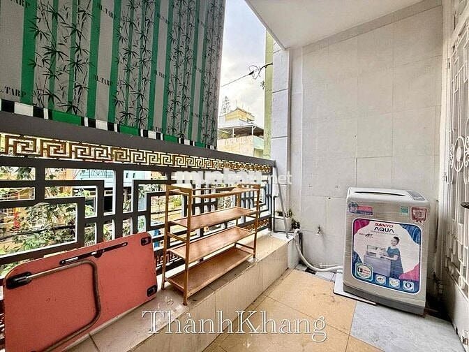 CHO THUÊ 2 PHÒNG NGỦ BAN CÔNG NGAY 3 THÁNG 2 QUẬN 10 GIÁ NGON NHA