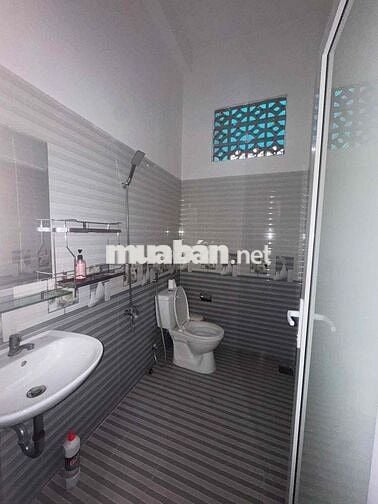 cho thuê nhà 3 tầng và 2 lô đất liền kề thanh lương 5 hoà xuân