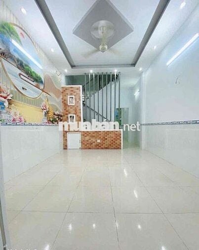 NHÀ MỚI Y NHƯ HÌNH. dt 4 x 13 ĐÚC LÂU NGAY ĐƯỜNG SỐ 14 LVQ