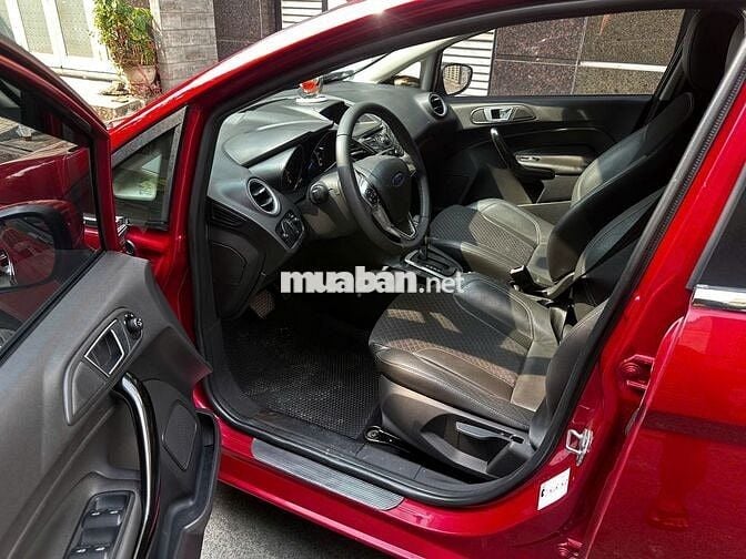 Ford Fiesta 2015 S 1.5 AT 56.000 km hatback