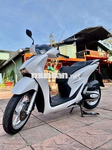 SH 150i ABS Date 2021 odo 9.000Km