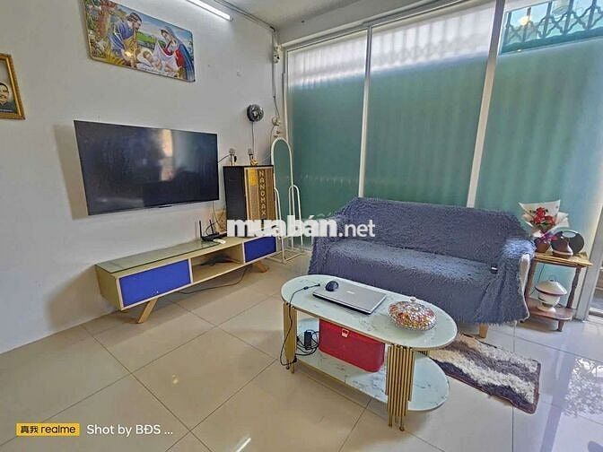 Bán căn hộ tầng trệt cc Newtown đ18 HBC 1ty7 còn bớt