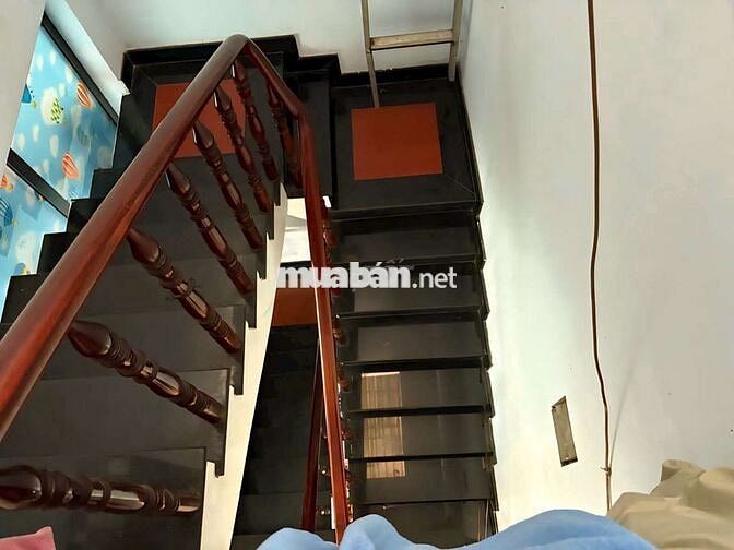 NHÀ ĐÚC 3 LẦU. XE HƠI VÀO NHÀ 4x13 Đ. ĐẤT MỚI. BÌNH TRỊ ĐÔNG. BÌNH TÂN