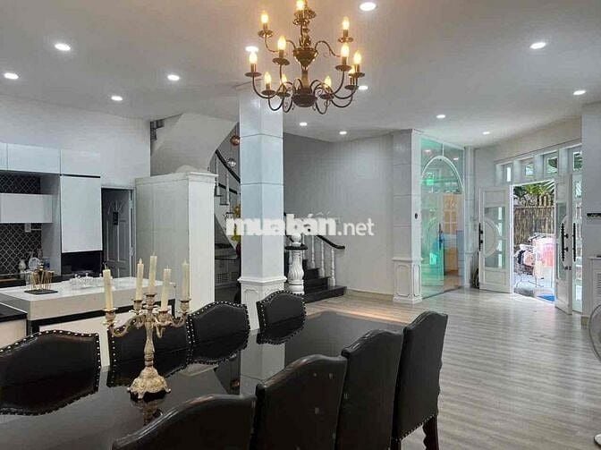 cho thuê nhà biệt thự sân vườn Lê Văn Sỹ Q3 diện tích 7x16m