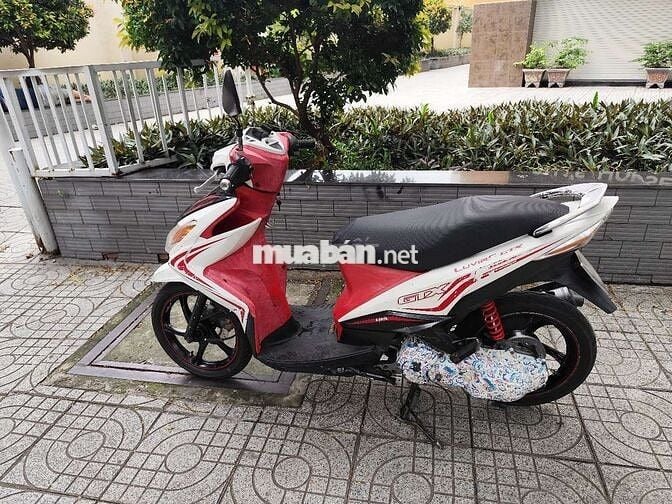 Yamaha Luvias Đỏ Trắng