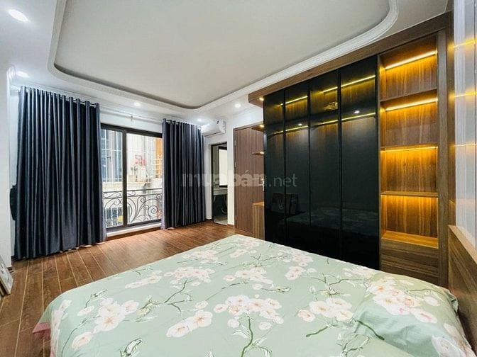 NHÀ ĐỊNH CÔNG THƯỢNG  34M, 6 TẦNG, MT 6M, 10,2 TỶ - HOÀNG MAI