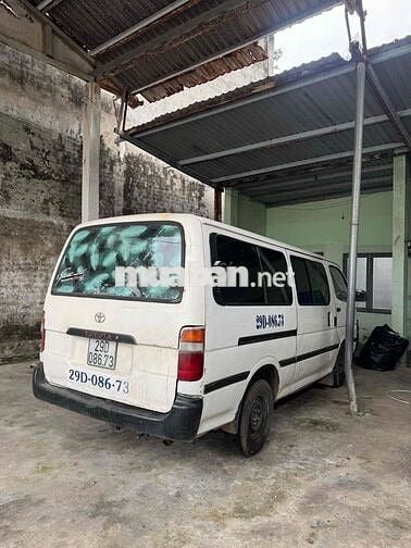 Toyota Hiace 2001 - 13065 km