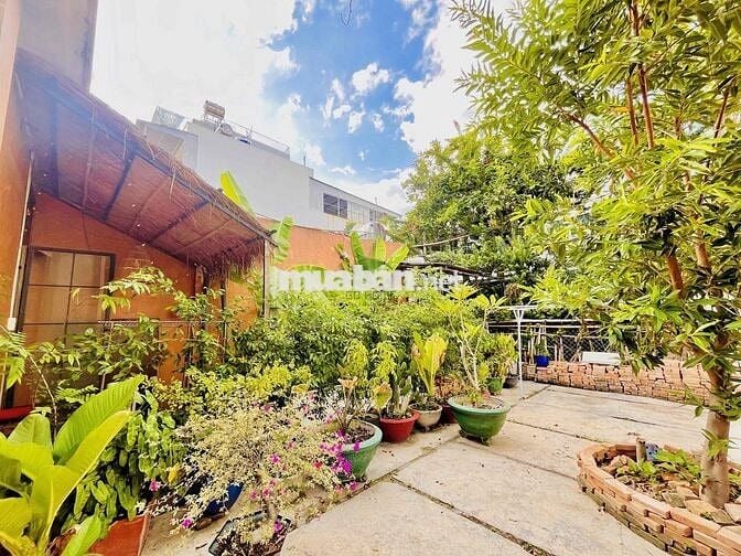 CHO THUÊ HOMESTAY SÂN VƯỜN PHÍA BẮC NHA TRANG GIÁ 15 TRIỆU/tháng