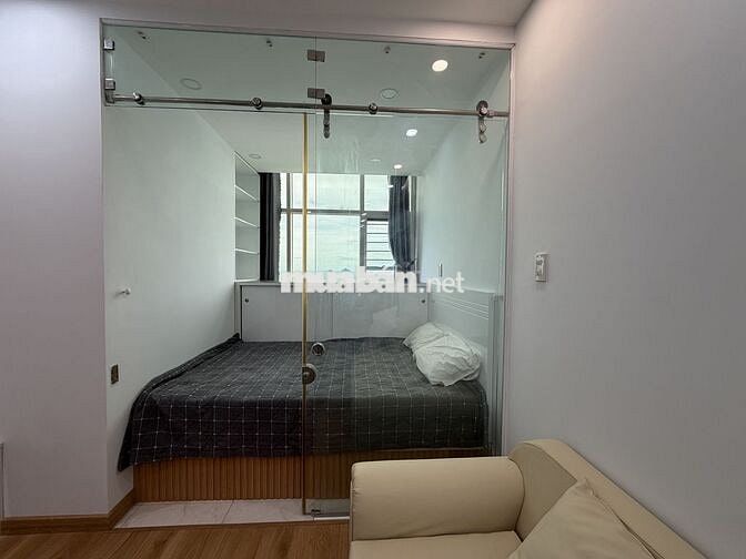 1 bedrooms plus for rent in Muong thanh center Nha Trang, sea view.
